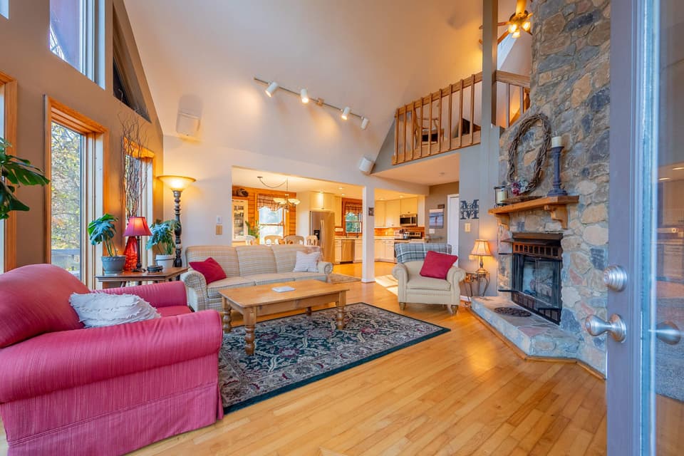 3212 Eaglebrook Road, photo 18 of 40