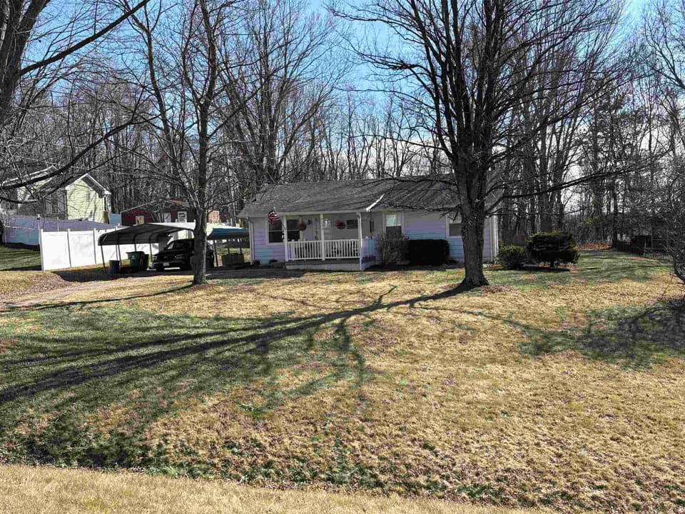 2223 Viewland Circle, photo 3 of 3