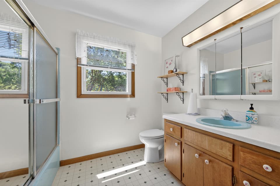 1761 North Fork Road, photo 17 of 40
