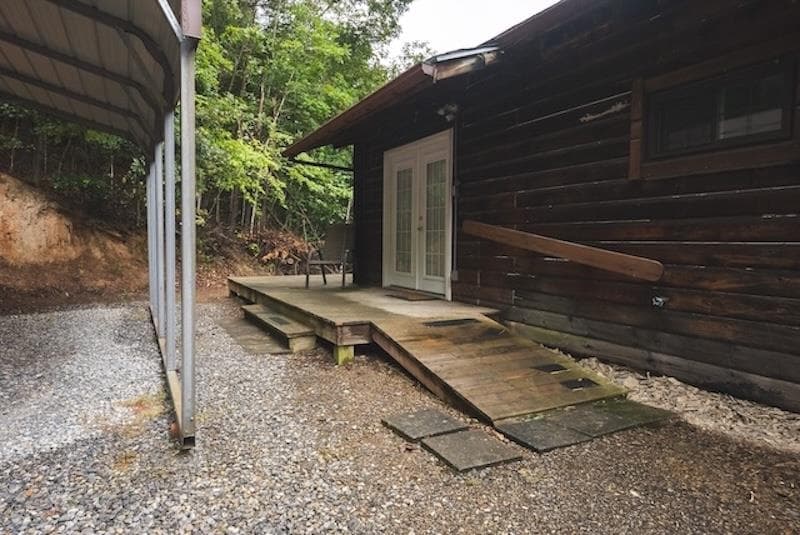 1248 Lithia Springs Road, photo 22 of 28
