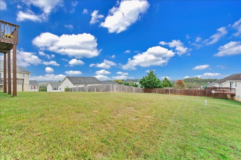 445 Chelsea Loop, photo 36 of 40