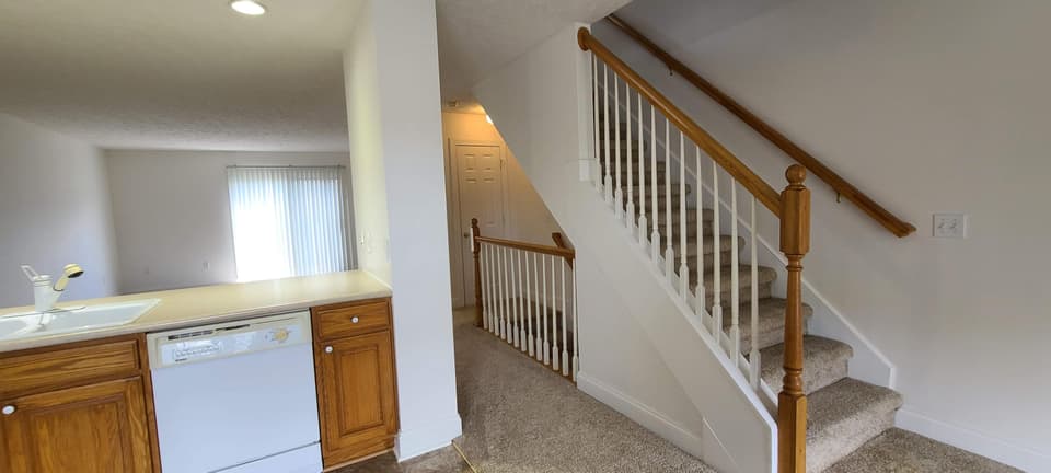 135 Blue Leaf Dr NW, photo 13 of 37