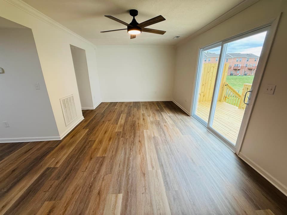660 Cambria Street NW, photo 8 of 27