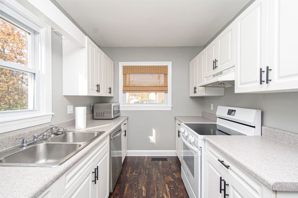 200 Hagan Street, photo 18 of 40
