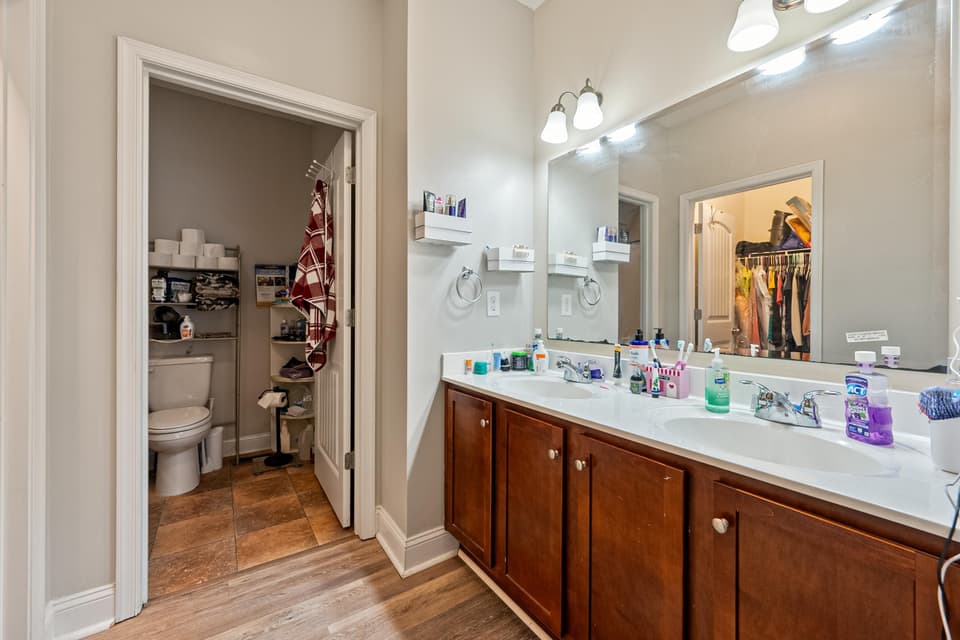 285 Easy Street, photo 31 of 40