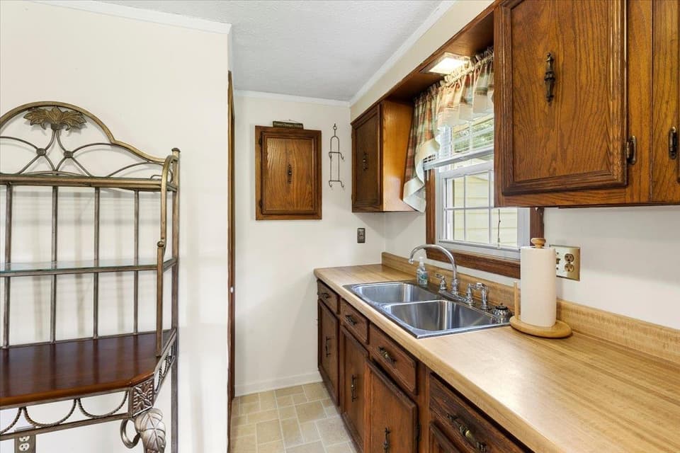 3074 Seven Mile Tree Road, photo 15 of 40