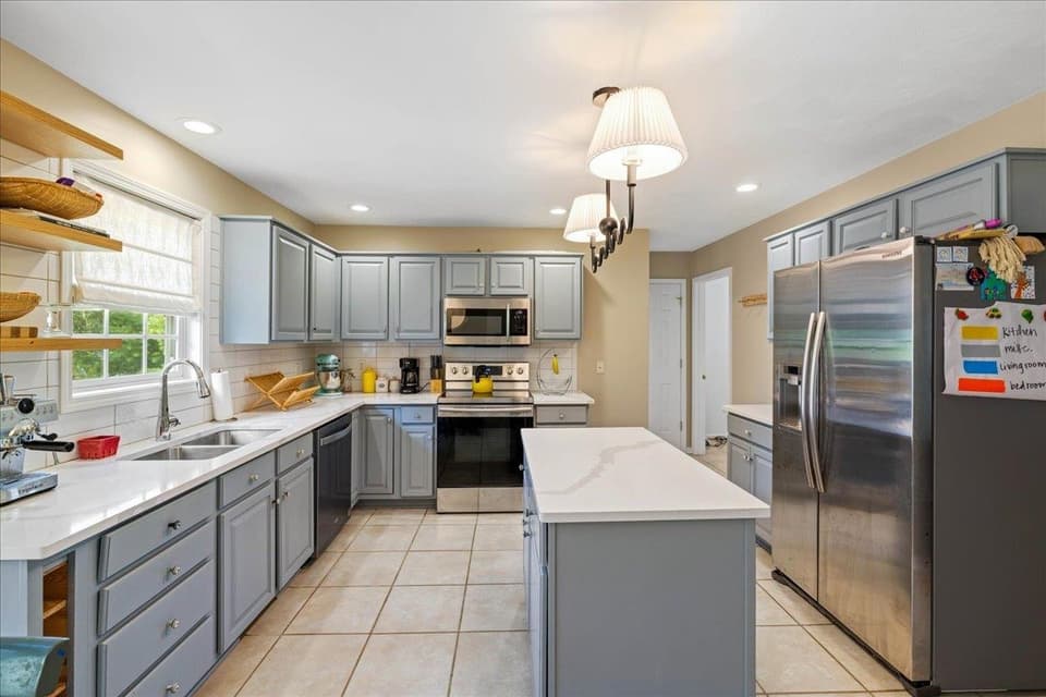 745 Independence Boulevard, photo 9 of 40