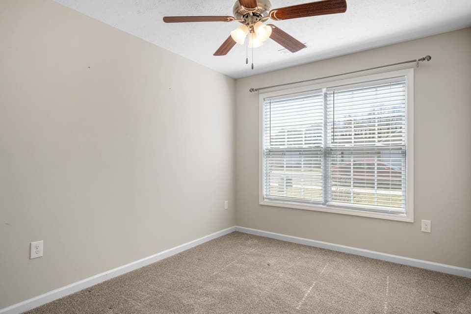2130 Glade Drive SE, photo 29 of 38