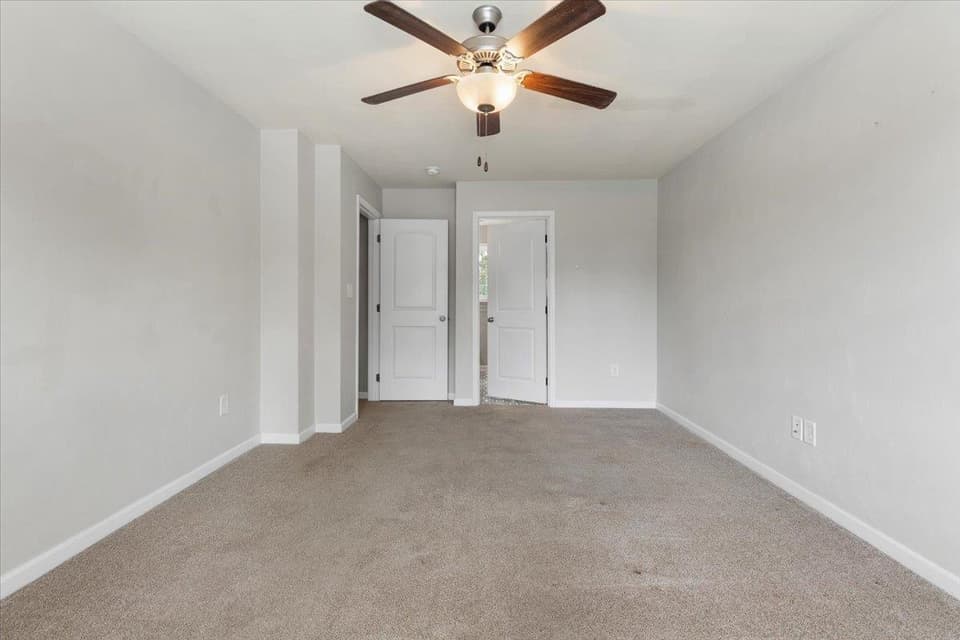 954 Brooklyn Avenue, photo 30 of 40