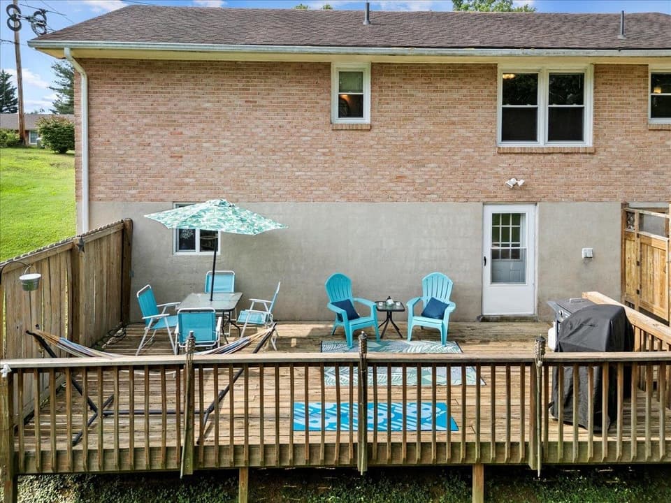 2318 Plateau Drive, photo 37 of 40