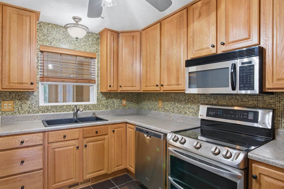 65 Justin Lane, photo 15 of 40