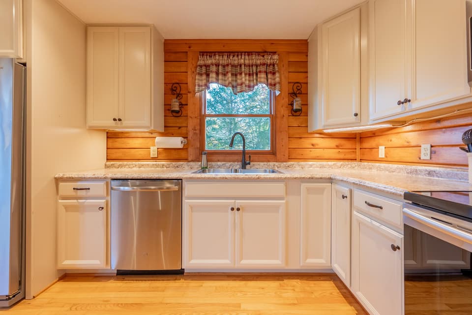 3212 Eaglebrook Road, photo 35 of 40