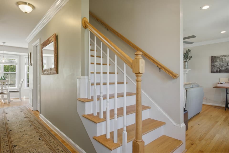 5 King Charles Court NW, photo 7 of 40