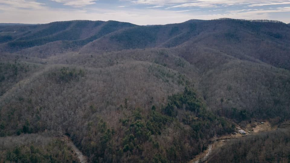797 Elliott Creek Rd, photo 14 of 15