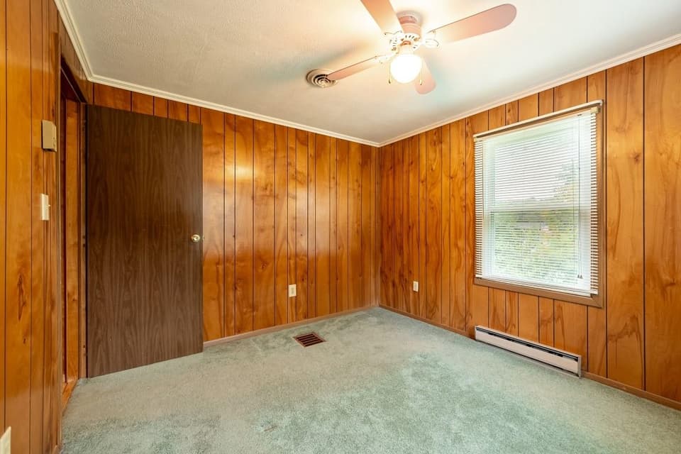 1045 Brown Street, photo 25 of 40