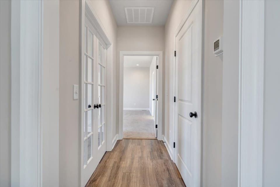 1078 Round Meadow Drive, photo 32 of 40