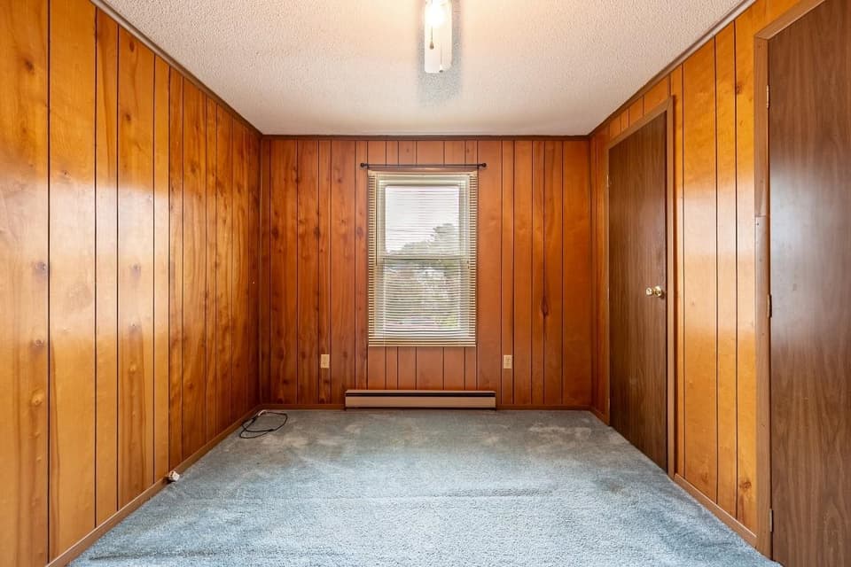 1045 Brown Street, photo 32 of 40