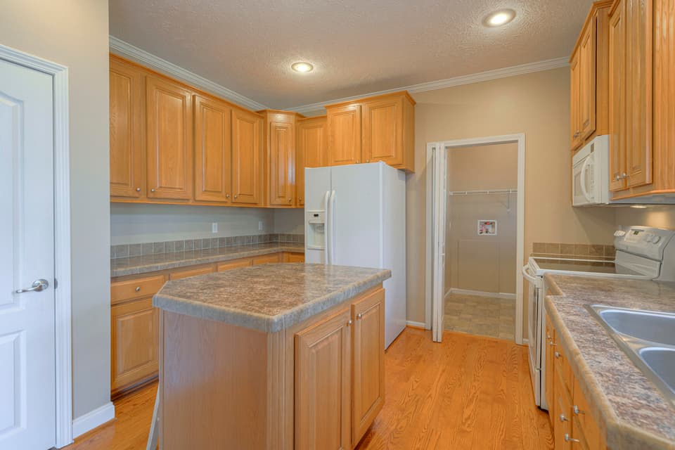 2893 Spring House Road, photo 28 of 32