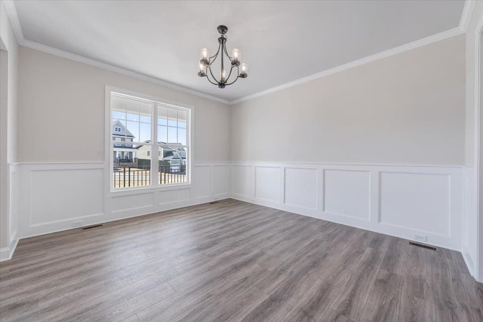 1078 Round Meadow Drive, photo 7 of 40