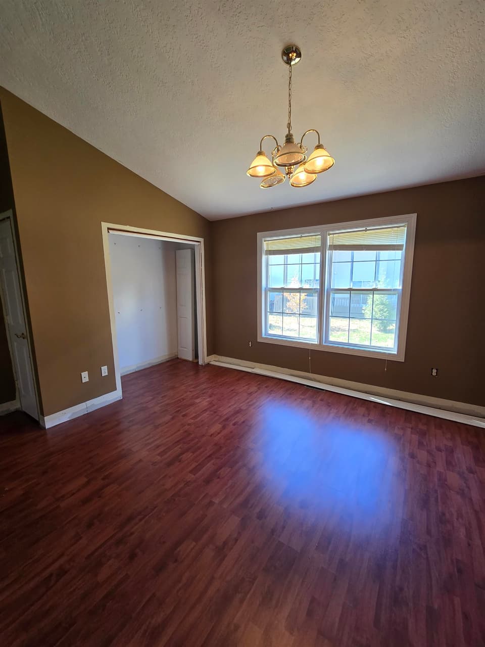1290 Orange Leaf Court, photo 7 of 23