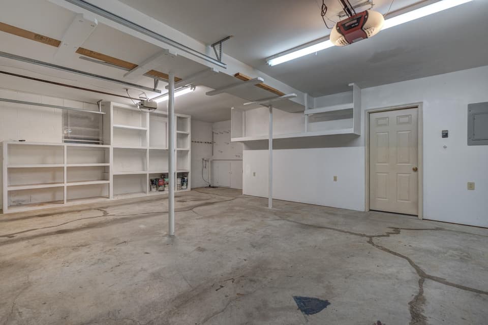 535 Capitol Way, photo 37 of 40