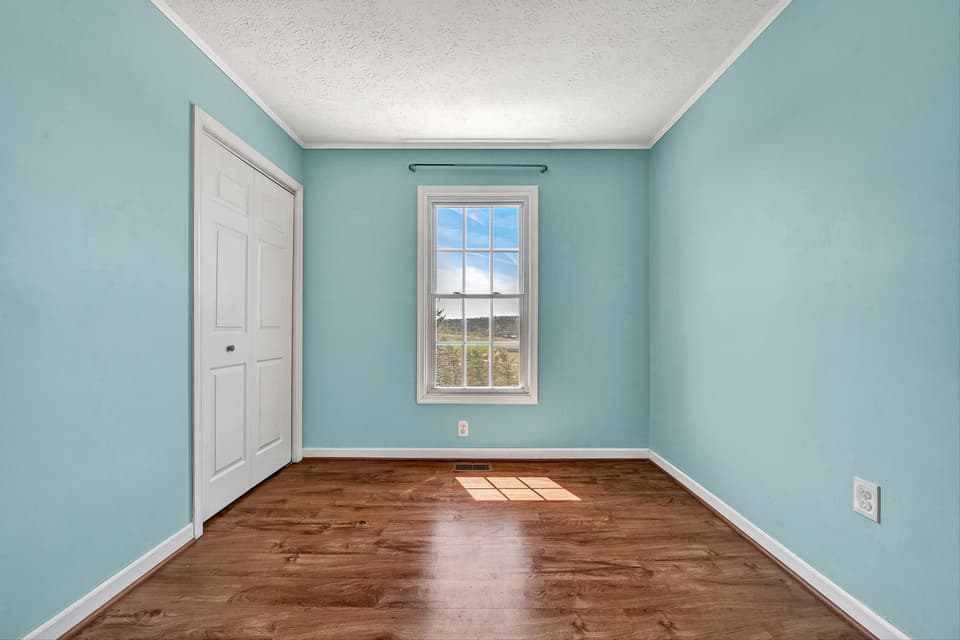 385 Tanglewood Drive SE, photo 19 of 40