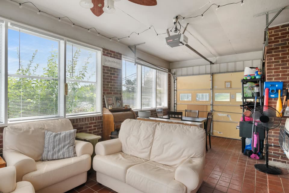 105 Wades Lane, photo 31 of 40