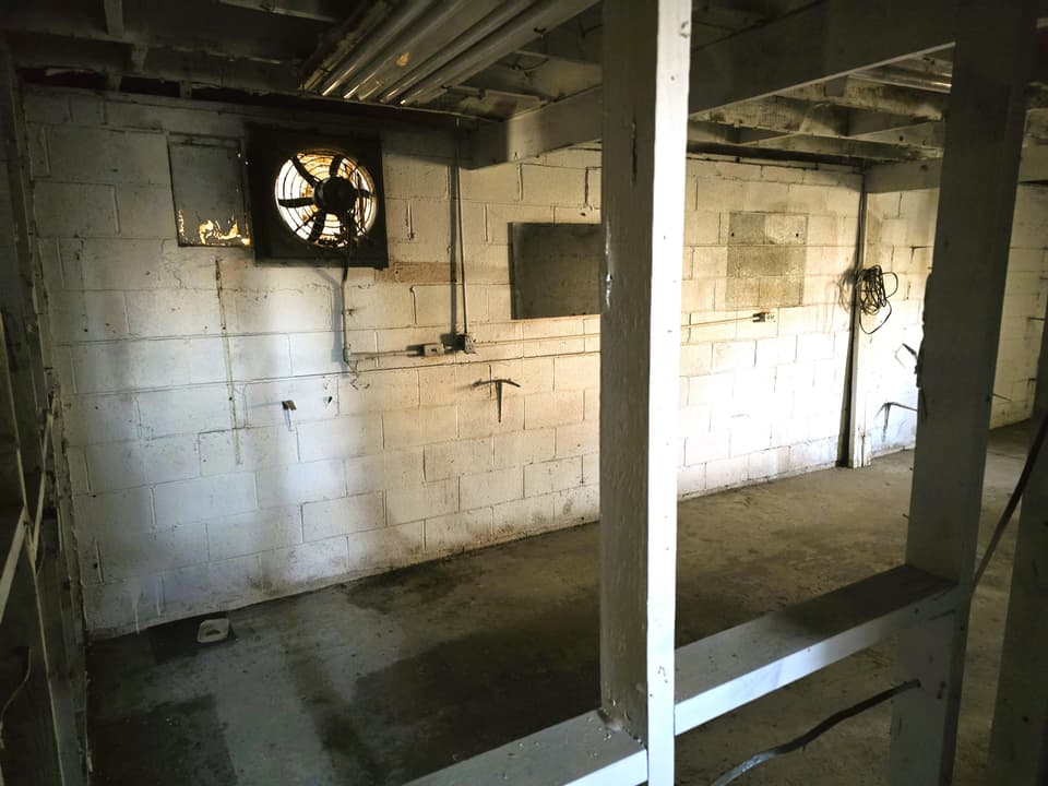 208 Easy Street, photo 35 of 39