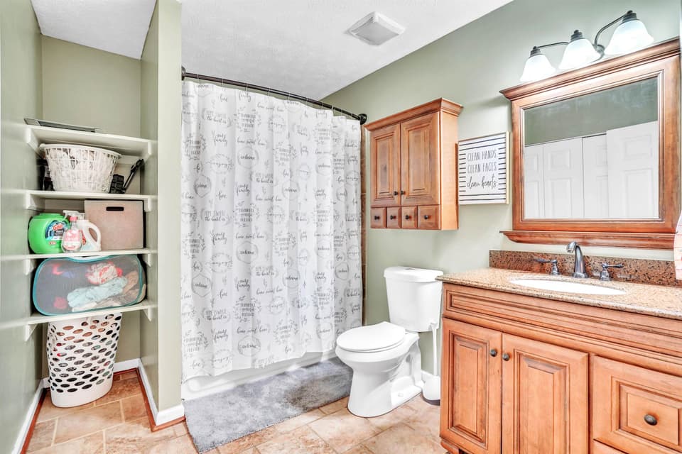3375 Springview Drive, photo 21 of 25