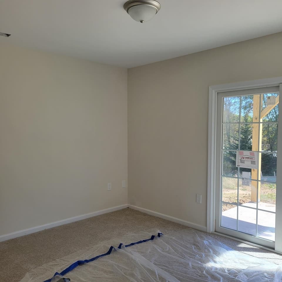 695 Liberty Street, photo 11 of 17