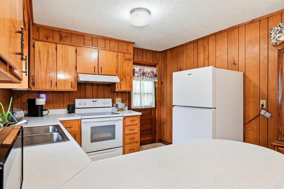 2614 Childress Road, photo 12 of 31