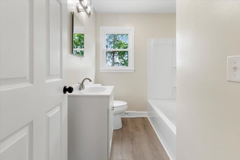 103 Longview Drive SW, photo 20 of 40