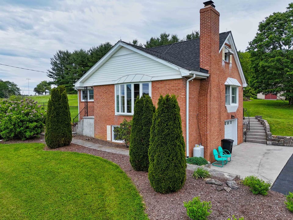 3532 Dairy Road, photo 3 of 40