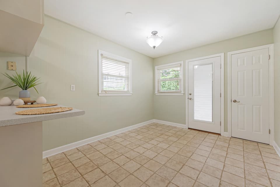 108 Third Street, photo 18 of 40