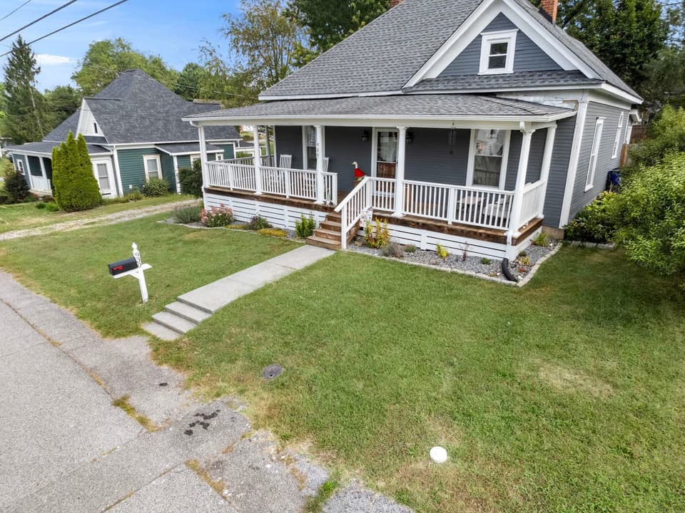 930 Harless Street, photo 19 of 40