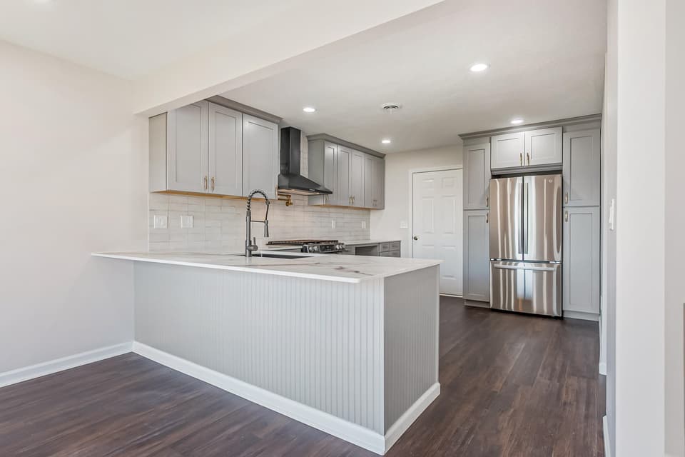 10 Patricia Lane SE, photo 10 of 36