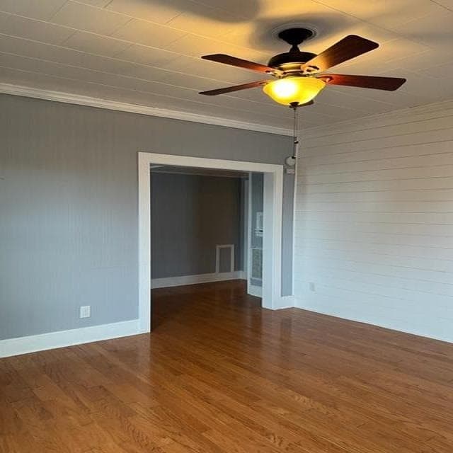 509 Lester Street, photo 6 of 24