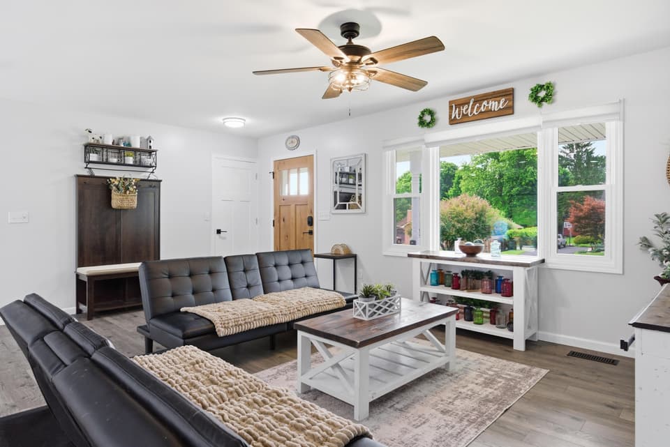 135 Wooden Shoe Court NW, photo 23 of 40