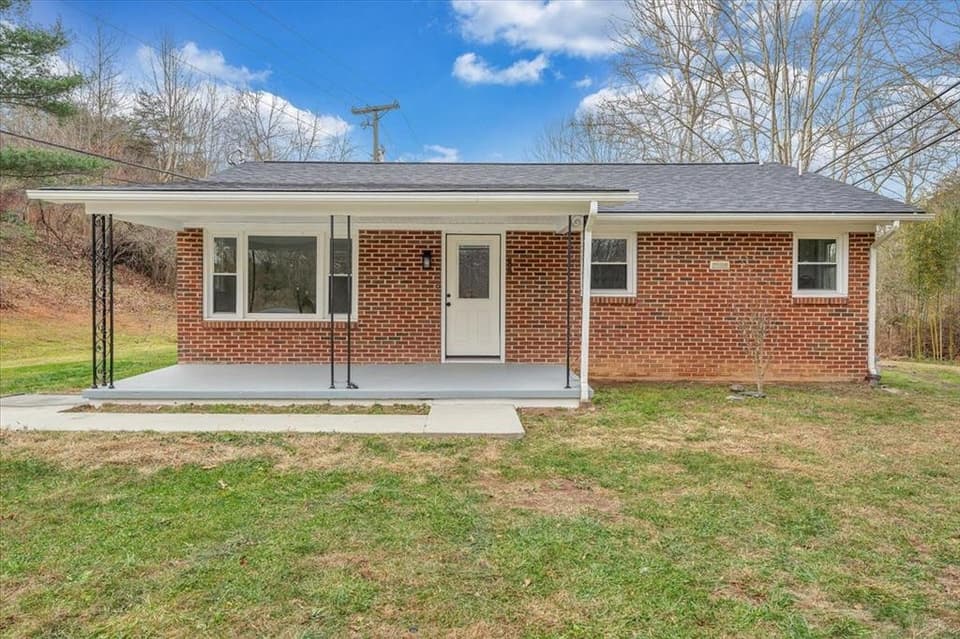 1513 Blair Street, Christiansburg, VA