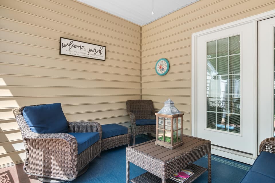 300 Vinnie Avenue, photo 17 of 34