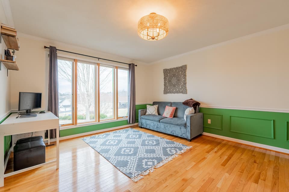 160 Spring Buck Lane, photo 12 of 40