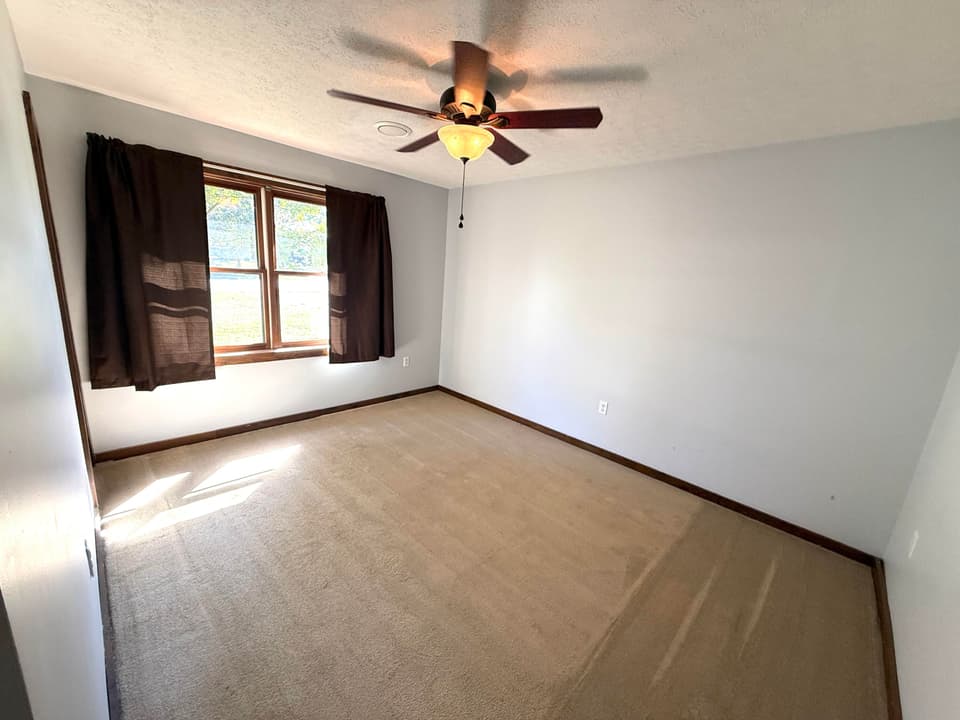 1100 Scott St, photo 12 of 28
