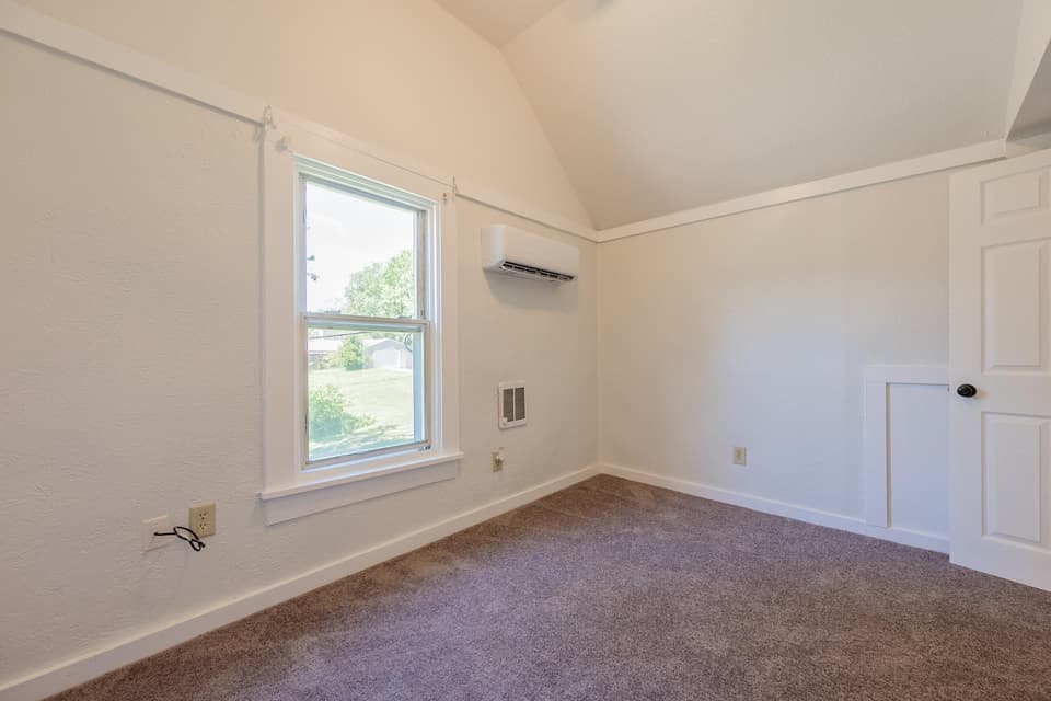 770 Montgomery Street, photo 38 of 40