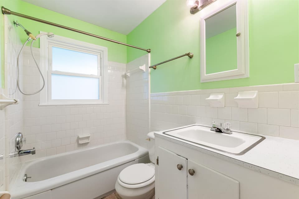 955 McHenry Avenue, photo 19 of 29