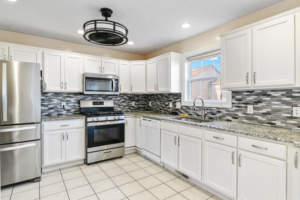 625 Tall Oak Boulevard, photo 17 of 40