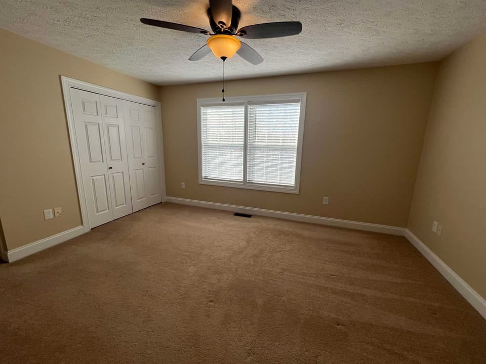 135 Willow Oak Drive, photo 16 of 23