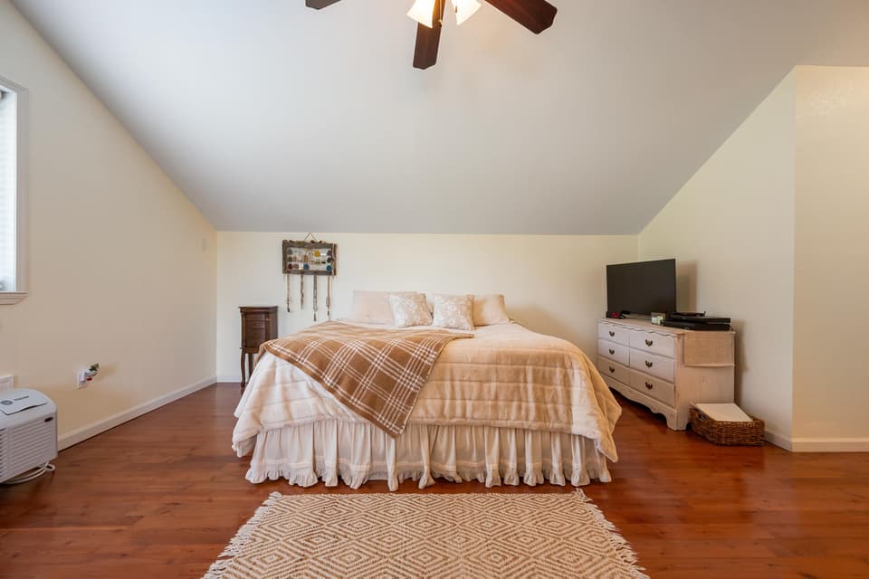 2056 Radford Road, photo 39 of 40