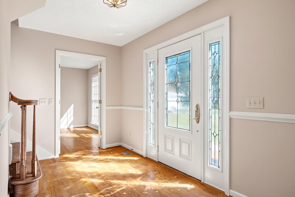 175 Ruby Court, photo 7 of 40