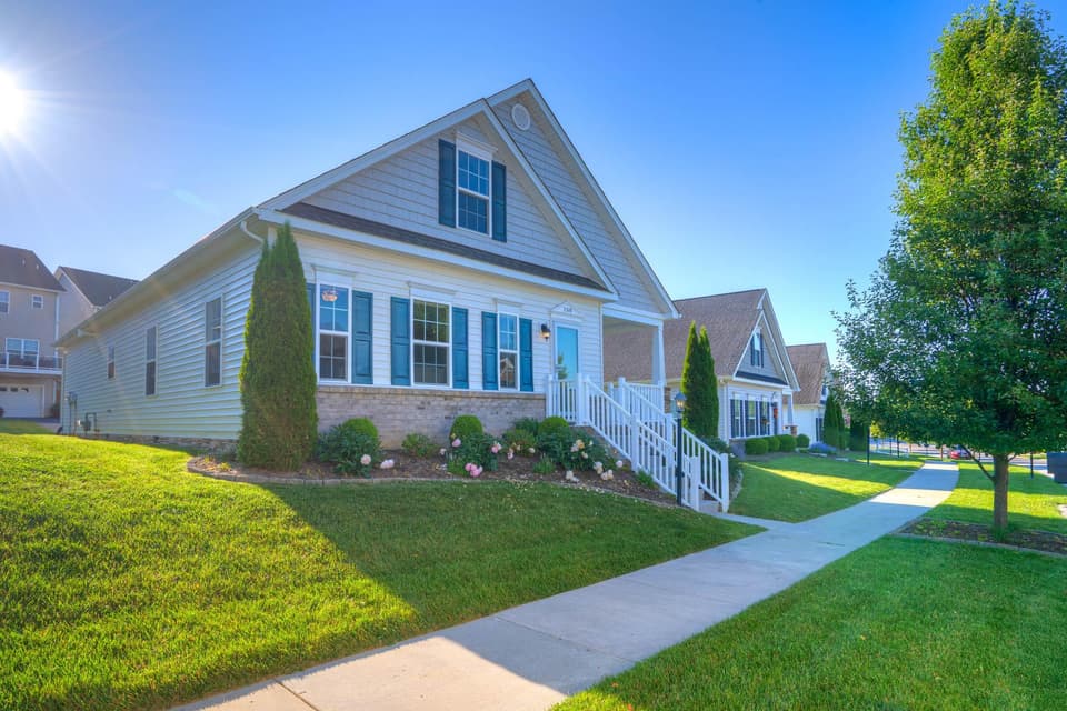 150 Roudabush Drive, photo 33 of 34