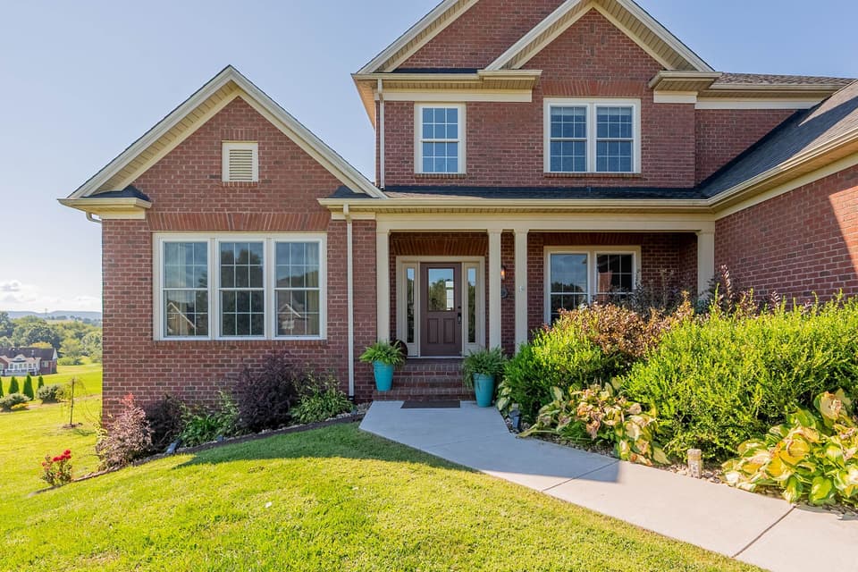 2310 Peakland Way, photo 6 of 40